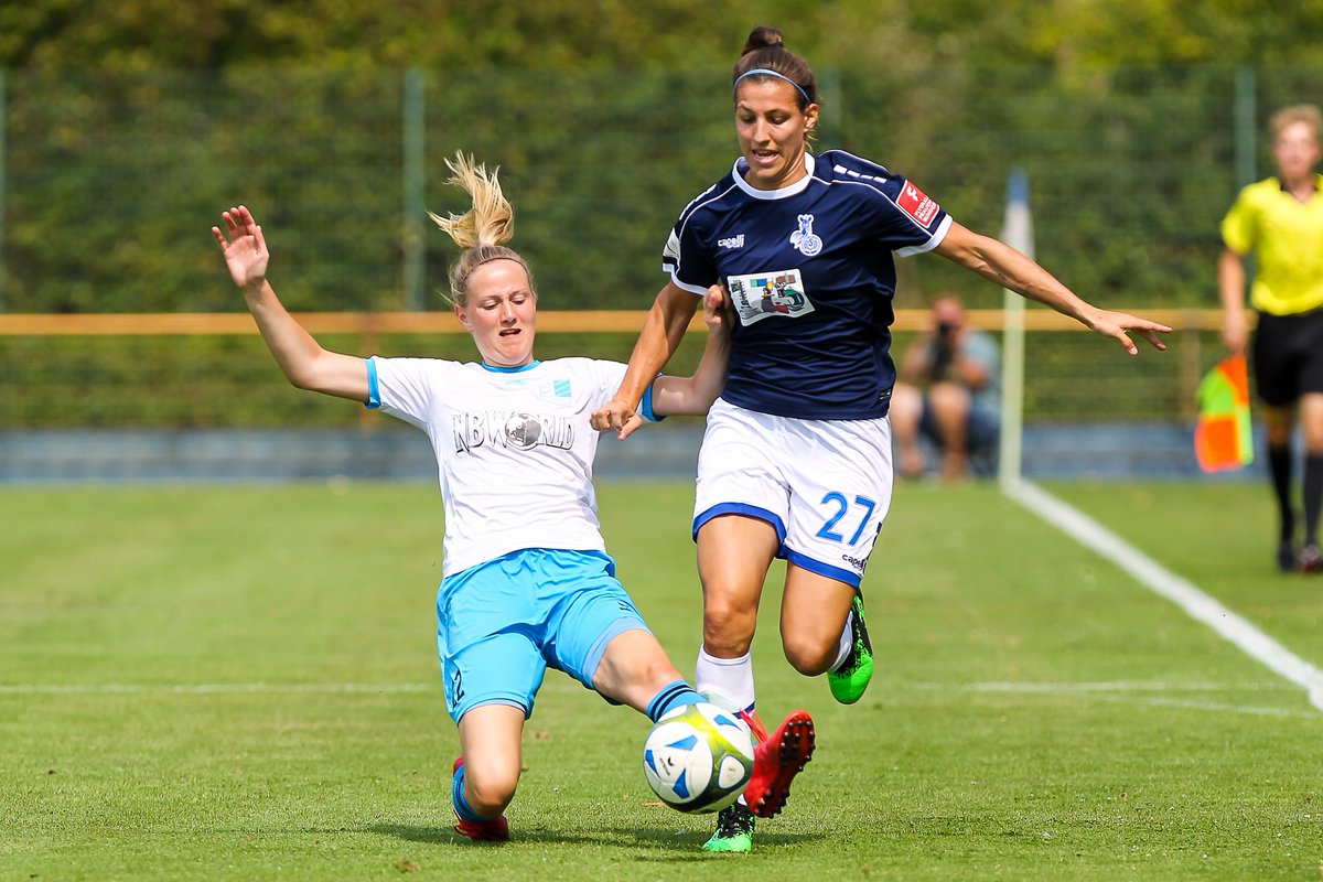 MSVDuisburg's tweet photo. Unsere #MSVFrauen gewinnen das Testspiel gegen Borussia #Bocholt klar mit 6:1 (3:1). 
Lisa-Marie Makas steuerte einen Treffer bei. Für die anderen Tore sorgten #Arghandiwal, #Radke, #Lange, #Ahamad und #Maksuti.

#DieLiga #Gemeinsam1902 https://t.co/4j2UZFQKdq