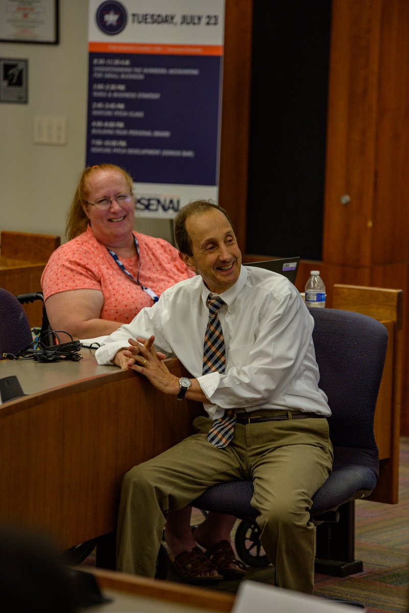 IVMFSyracuseU's tweet photo. After this morning, #EBVSU participants prepare and present their final business pitches. Then tonight, we will host our graduation and closing ceremony.
View some of our favorite photos so far on our Facebook page: https://t.co/2OVfzb84ON
#BestPlaceForVeterans @WhitmanatSU https://t.co/ZGQPDaF0Jk