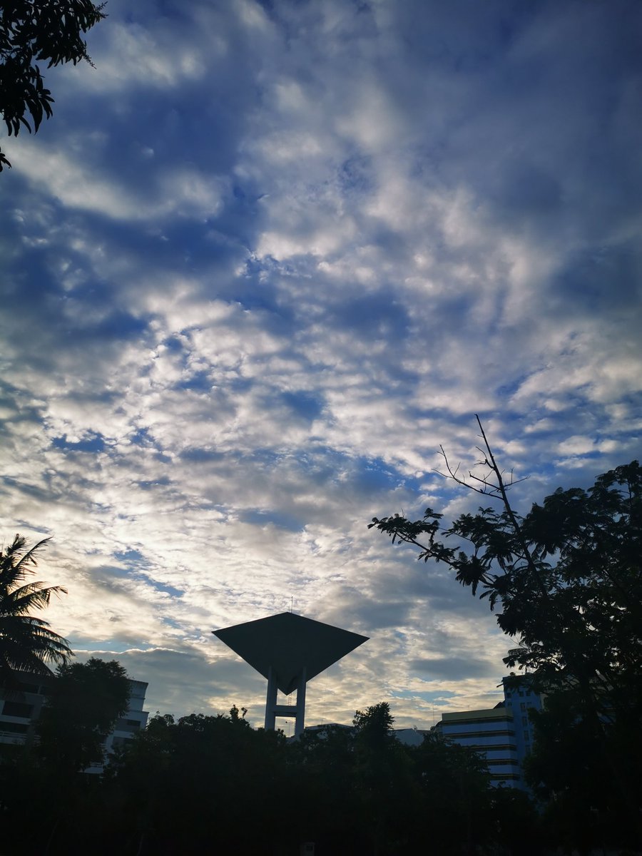alone41072346's tweet photo. ���หงานะ.. รู้ไหม
แต่มันก็จบไปแล้วจริง https://t.co/ptjU71dUsu
