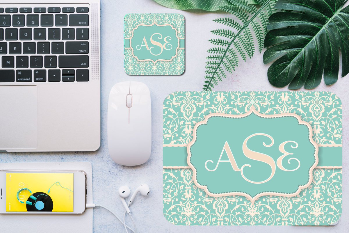 designs_signs's tweet photo. Stylish Desk Accessories, Mousepad and Coaster Set,  Monogramed Gift Idea for Coworkers, Bridesmaid, Confirmation or Graduation https://t.co/xhucwvT8Hl #VinylDecals #Etsy #SignsofTimeDesigns #CustomizedGift https://t.co/NZWnFWXX81