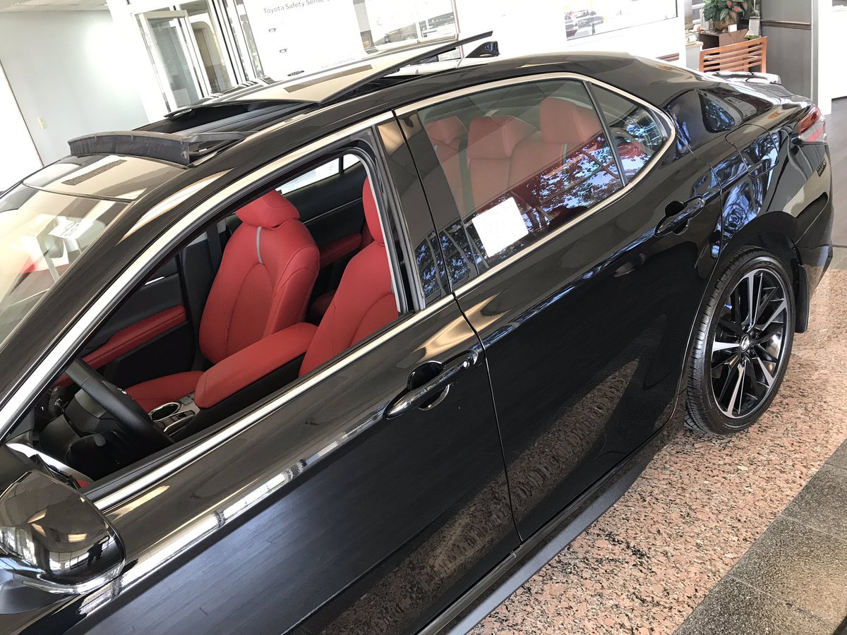 SalesProSearch's tweet image. It seems Felicia Benton is getting the big sales pitch from her brother, Joel Benton. The black @Toyota #Camry, with red interior pretty much sells itself though!

ronniewardtoyotaofruston.com

#Toyota #Ruston #Louisiana