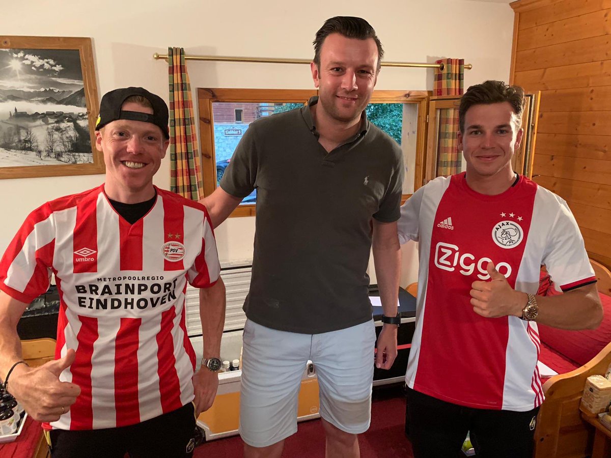 vismaleaseabike's tweet photo. 🇫🇷 #TDF2019 

Now it’s time to watch #ajapsv boys?⚽️😏 https://t.co/gLti2hoU8g