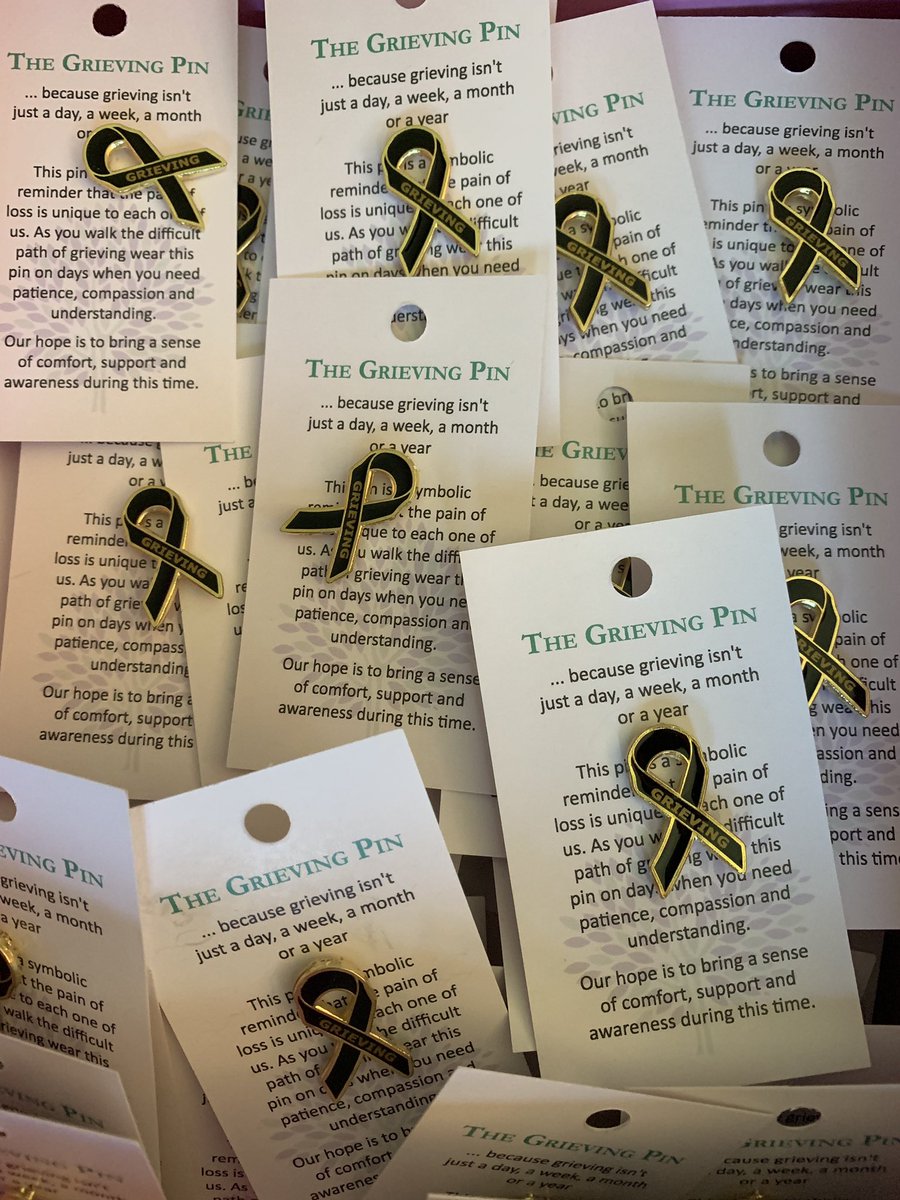 Helpafteraloss's tweet photo. Over 5000 GRIEVING Pins have been sent around the world! Helping us recognize those who have experienced a loss!
#GRIEVINGPin #SuicideAwareness https://t.co/R6epKUfiDd