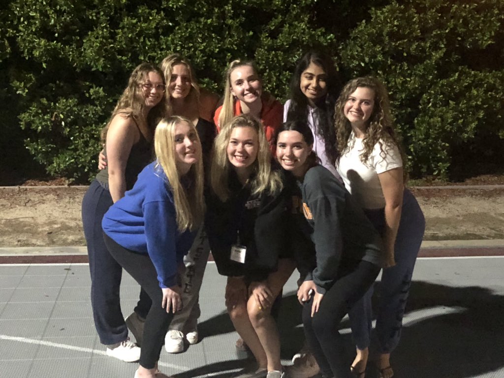 nadeactivities's tweet photo. Stucil Leadership Camp preparing for the year and building strong bonds for success! #leadership #stucilfam https://t.co/GlgAfAAcWz