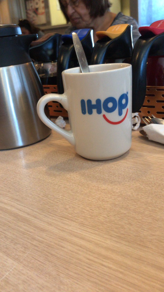 tinybass's tweet image. Having breakfast