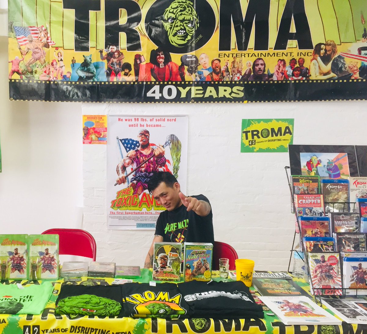 lloydkaufman's tweet photo. Absolute Con in Long Island City is getting TOXIC!!!! Come out &amp; visit  the Troma Team Today at the CigarFactory LIC 9-20 35th Street., Long Island City, NY. I will be appearing from 12-3pm for pictures &amp; autographs. 
#troma #tromateam #tromanow #lloydkaufman #absolutecon https://t.co/5NYHwCypAb
