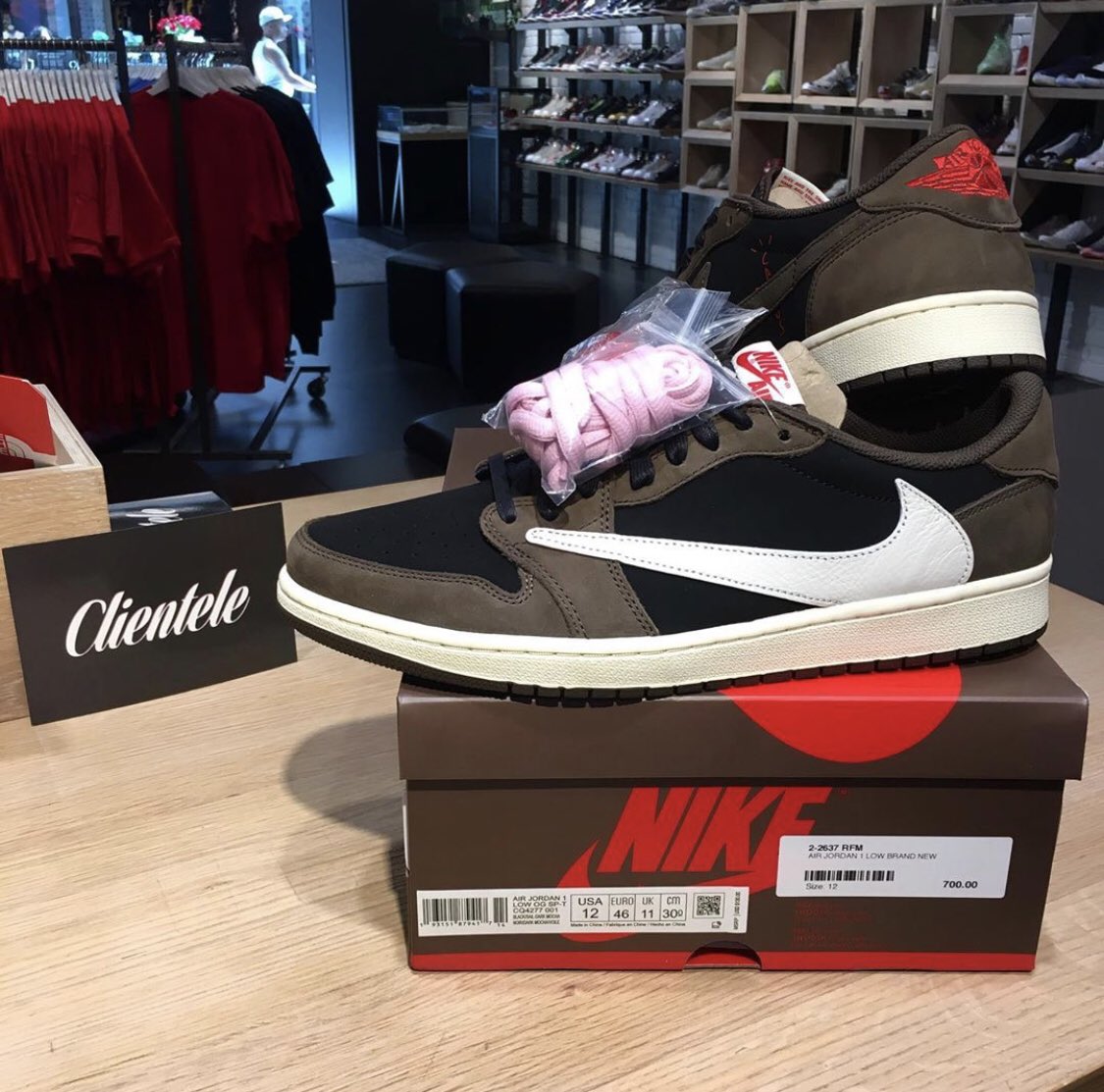 CLIENTELE on Twitter: "AVAILABLE AT ROOSEVELT FIELD MALL AND ONLINE SIZE 12  BRAND NEW $700 https://t.co/cmHmfN68E5" / Twitter