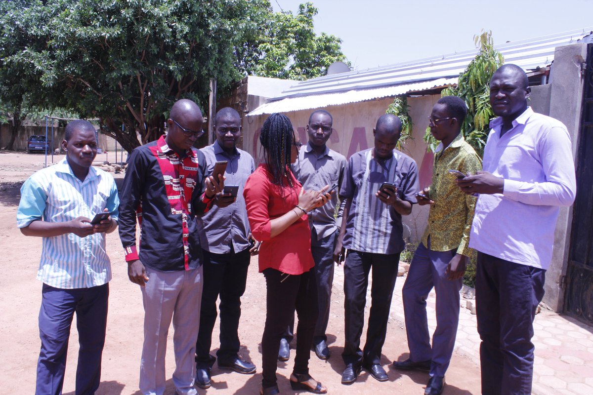 AmedeDimban's tweet photo. Journée de partage #OSM_BF #OUAGALAB.superbe journée https://t.co/xSxJvkUiEq