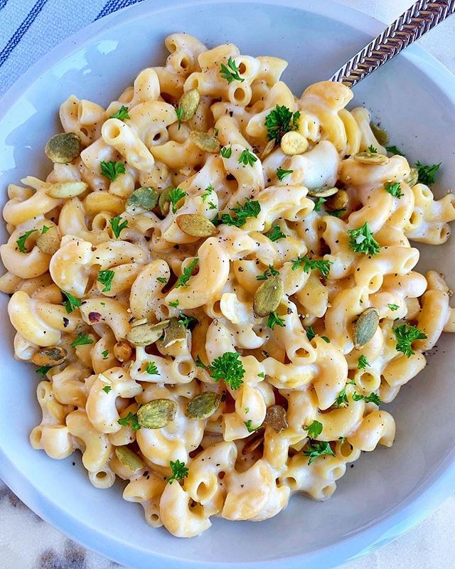 Gonna take up gardening if this is what planting seeds looks like. [📷: kalefornia_kitchen]