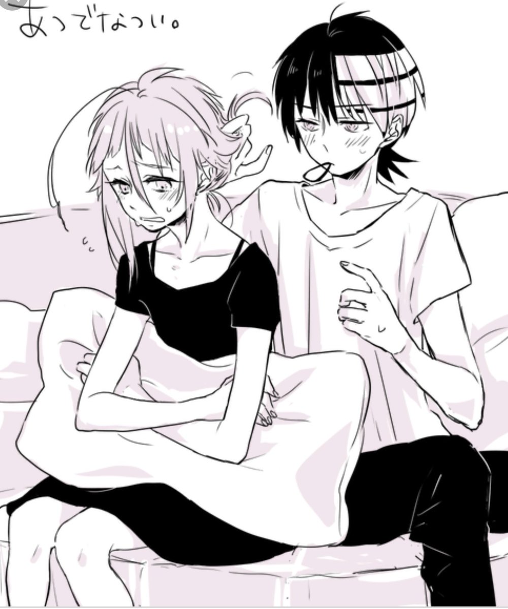 Jeez your hair real messy just give me a sec i'll fix it