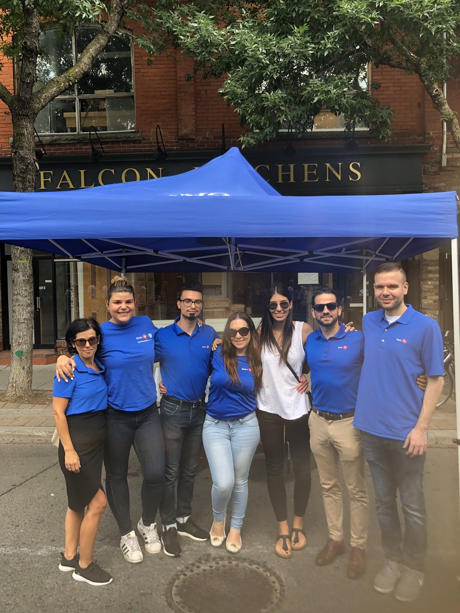 What a great neighborhood! Proudly Dundas &amp; Ossington #BoldlyGrowtheGood #ossingtonfest <a href="/BMO/">BMO</a> <a href="/DeolindaGgomes/">Deolinda Gomes</a> <a href="/POliveiraRVP/">Paula Oliveira</a>