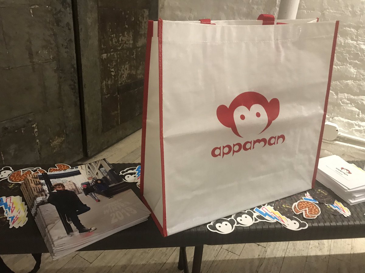 BklynActiveMama's tweet photo. The @Appaman apparel at the #momtrendsschool event was THE cutest! #ad its seriously never too early to think outerwear for the kids! #appaman https://t.co/pg5z8moy77