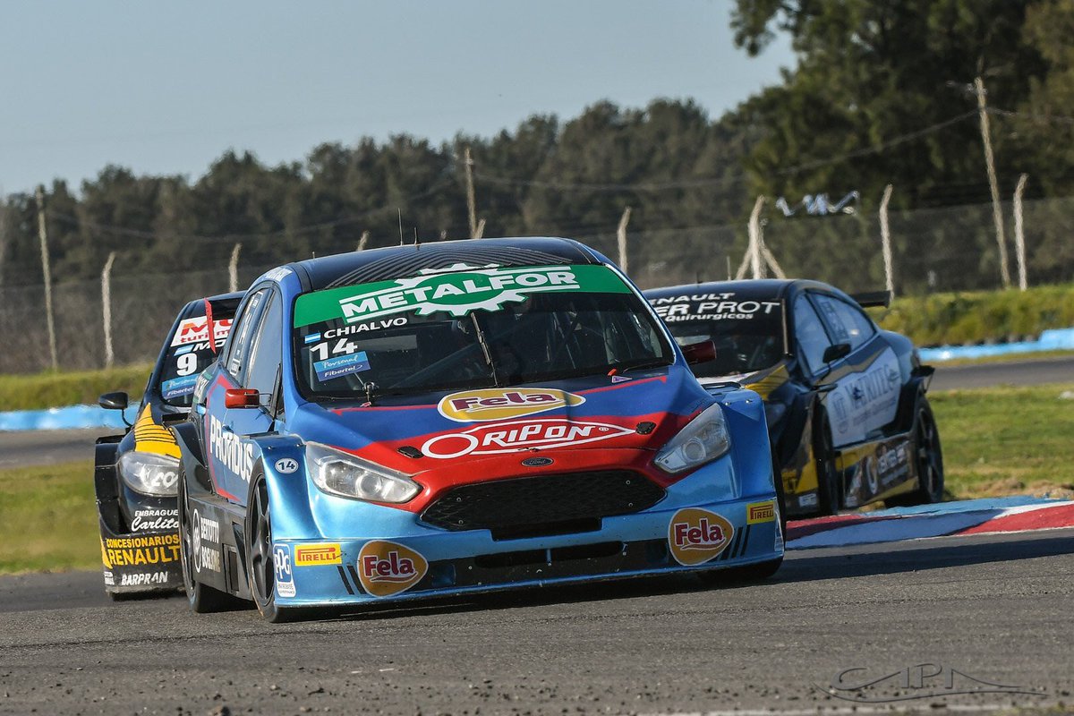 ramracingok's tweet photo. Metimos tres Focus en el Sprint del #TC2000Rosario 🔝 🔟 🙌🏼

P5 @MartinChialvo 
P6 @gregoconta 
P9 @LucasVicino_ok 

Mañana Vicino larga en P4 la Final https://t.co/iYvN5A8dZo