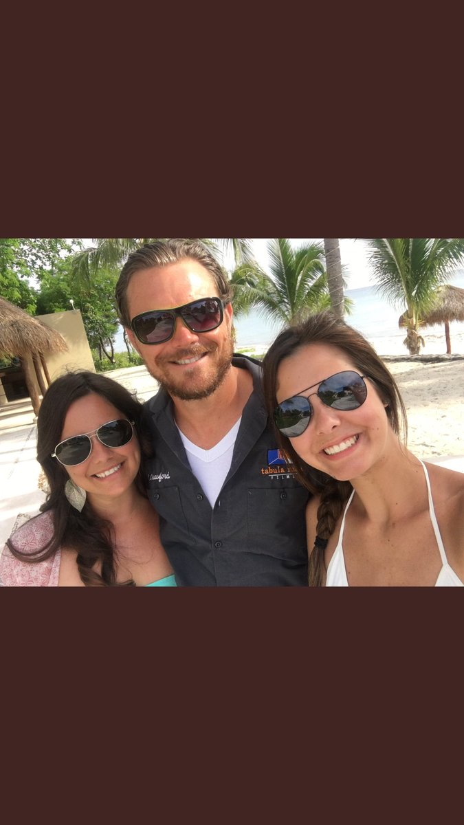 @TeamClayne #ClayneDay my favourite photo of #ClayneCrawford great actor, great family man, great guy 😇