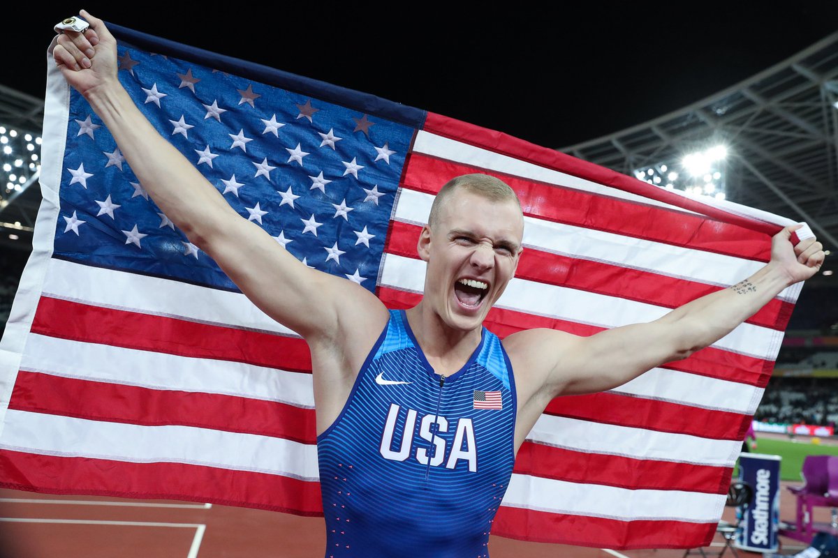 usatf's tweet photo. AMERICAN RECORD 🚨!!! @samkendricks breaks the Men's Pole Vault AR at 6.06m/19-10.5! #ToyotaUSATFoutdoors https://t.co/ULGLfkKcqA