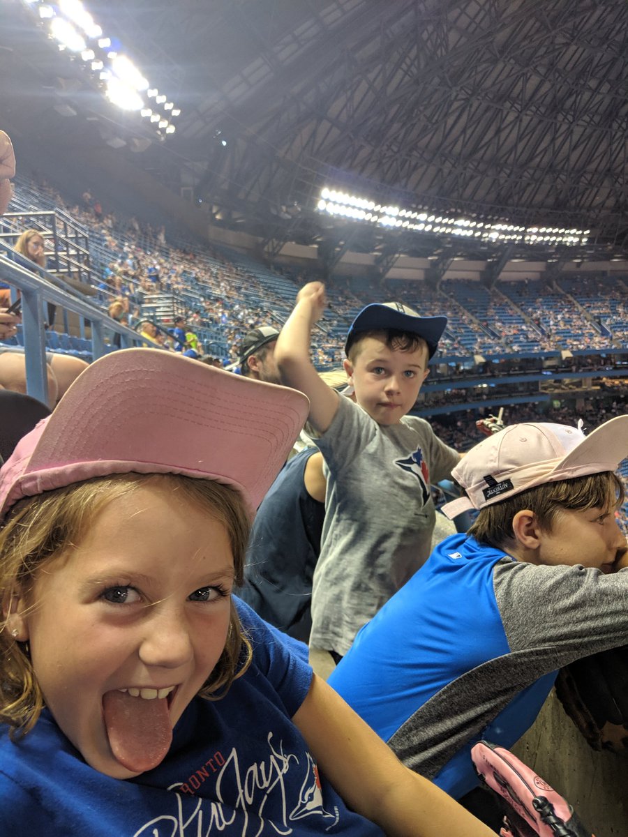 CraigMeeds_TD's tweet photo. Rally caps are on! @BlueJays https://t.co/17l40mnPWq