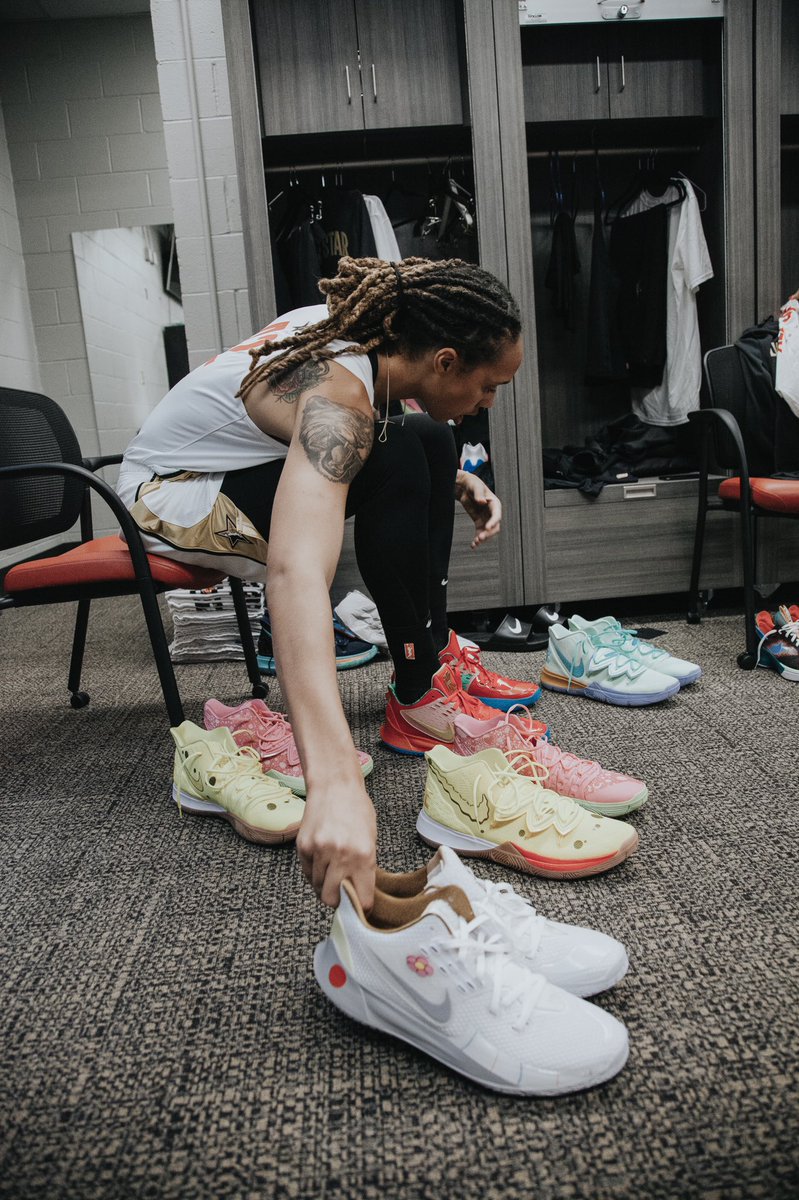 PhoenixMercury's tweet photo. The ultimate collaboration is here! 🔥 

@brittneygriner x @SpongeBob https://t.co/A0iKkdqR1Y