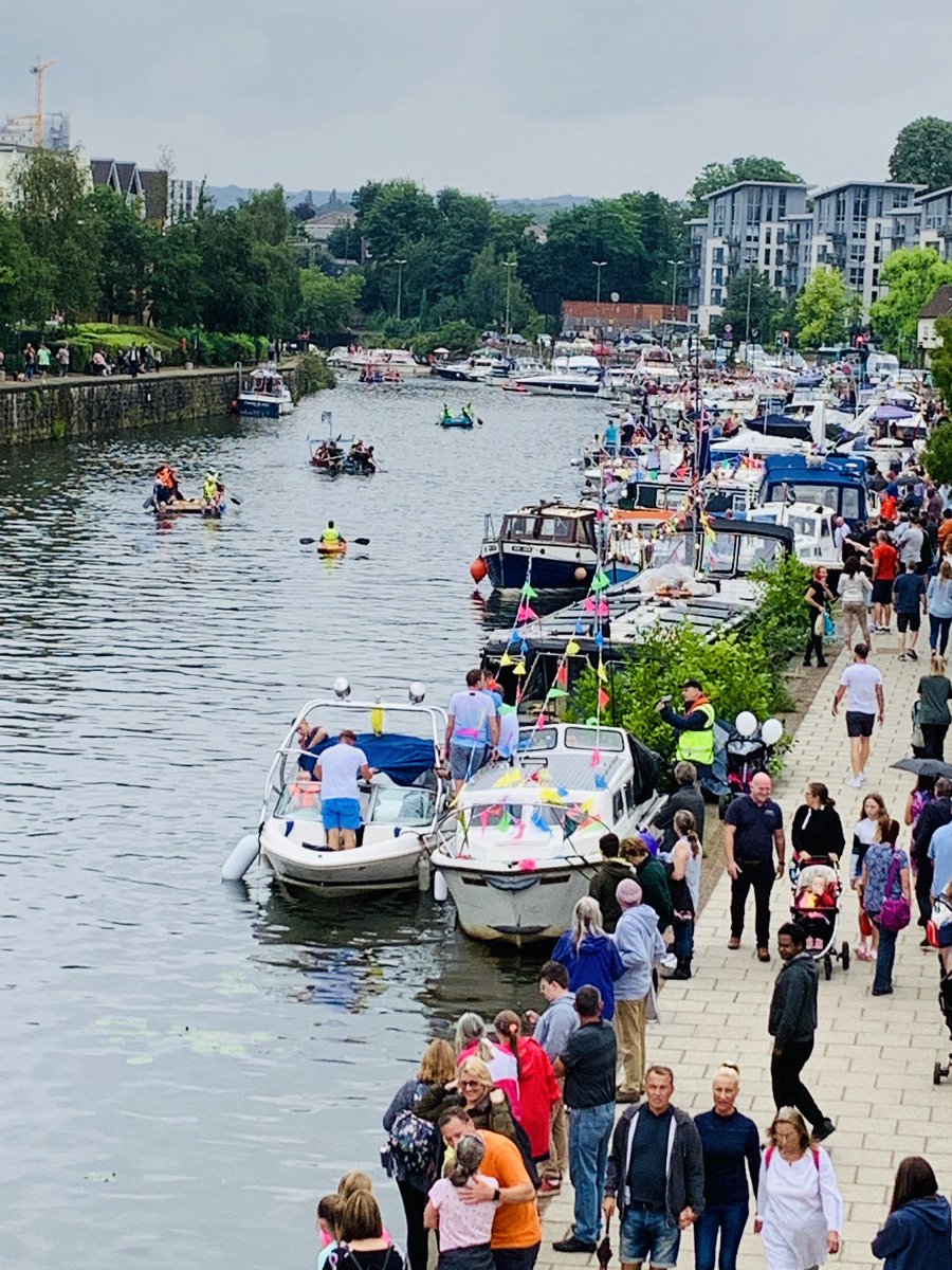 gemma_barney's tweet photo. The weather could have been better but it’s still been a good day at
@MstoneRiverFest. Looking forward to the fireworks later! #MaidstoneRiverFest https://t.co/oBqz4d53GV