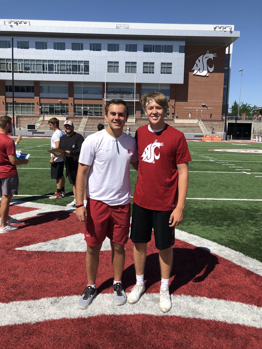 Had a great time at the @WSUCougarFB special teams camp!! Won the whole camp for LongSnappers!! Thank you @Coach_MBrock @CoachGallantWSU for inviting me out! #GoCougs #wsu @TheChrisRubio