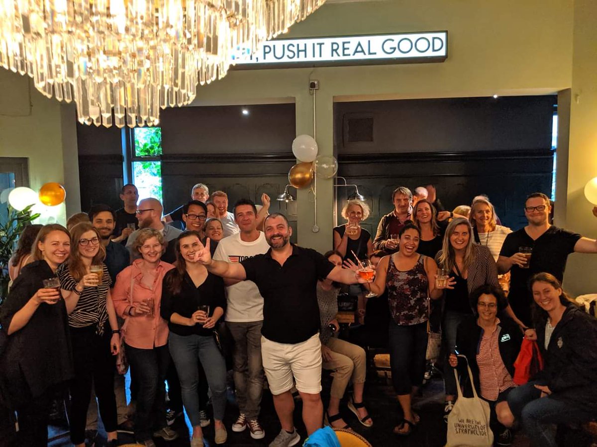 ealingeagles's tweet photo. Pub 7 @TheGroveEaling THIS IS WHAT WE TRAIN FOR!!! #EaglesSummerPubCrawl #drinkingclubwitharunningproblem https://t.co/u5MiHd23uG