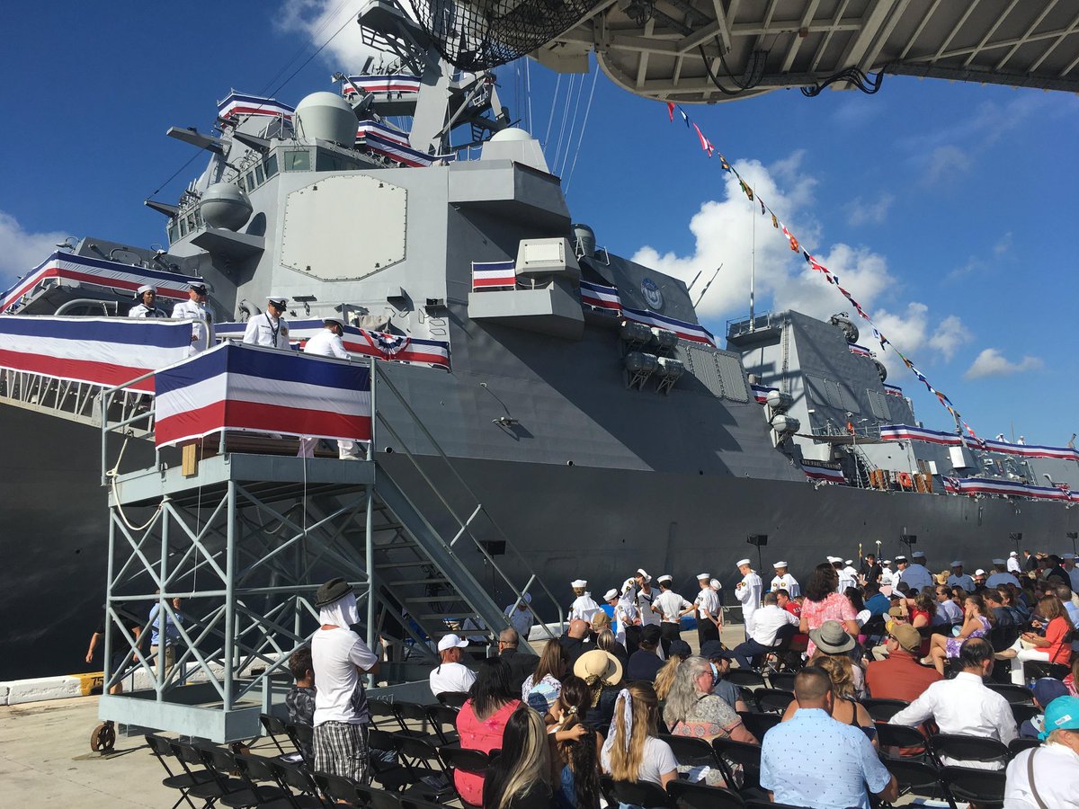 CavasShips's tweet photo. The Arleigh Burke-class #destroyer USS PAUL #IGNATIOUS DDG117 was commissioned Saturday morning 27 July at Port Everglades FLA graced by the presence of her namesake. Built by @HIIndustries at Pascagoula MS, she's homeported at Mayport FLA. https://t.co/vuPAhcVxj7 https://t.co/HCDnL8jhrQ