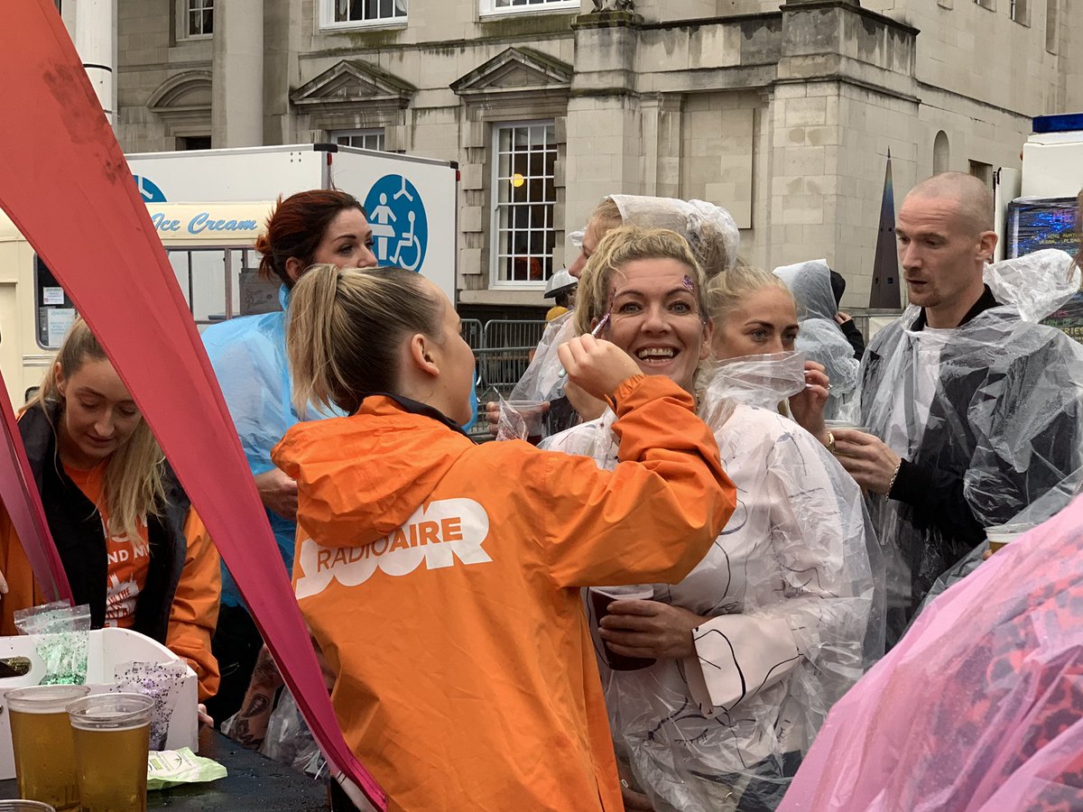 GHR_WestYorks's tweet photo. Are you @millsqleeds tonight for @Opera_North @backtobasics91 ? Come and see the street team for #Free #GlitterFaces #ONinTheCity #SummerSeries19 https://t.co/NH4ZjqjHRQ
