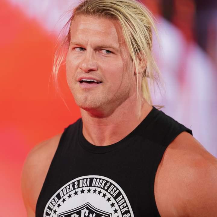 Happy 39th Birthday to Dolph Ziggler

Joyeux 39 eme anniversaire Dolph Ziggler 