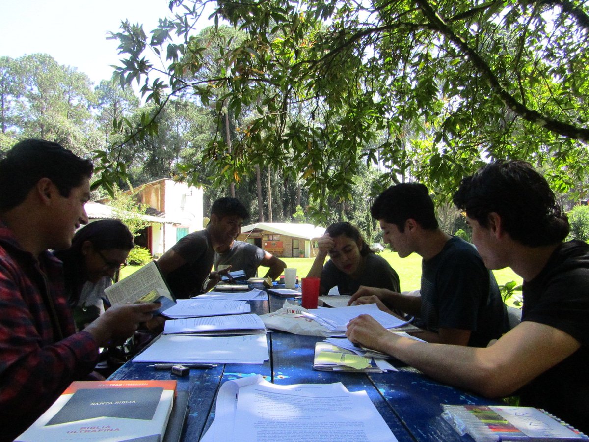 hendibenjamin's tweet photo. Agradecidos por el Encuentro de Formación de Líderes en Campamento Citlali, Valle de Bravo #ReconstrucciónEFL https://t.co/gdAjaTkaav
