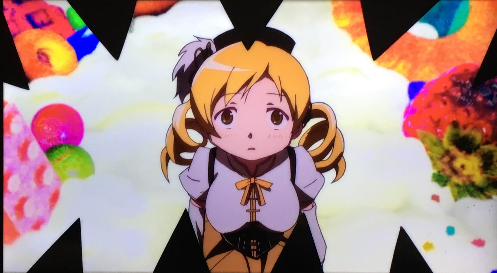 うさバグ 趣味から日常まで色々呟いてます 在 Twitter 上 魔法少女まどか マギカ ３ もう何も怖くない 再放送 マミさんはこれからはひとりぼっちじゃないですと マミさん感動 が ティロ フィナーレ からの衝撃のマミさんが マミる シーン 絶望から