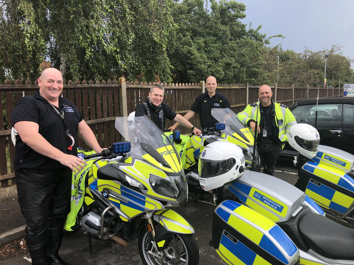 PolUnityTourUK's tweet image. Day 2 complete 🎉 Well done to everyone today for sticking through the really tough conditions. 

A massive thank you to the outriders from @TrainingMPS and from all the other forces for the other chapters for keeping us all safe and helping us along the way #UKPUT
