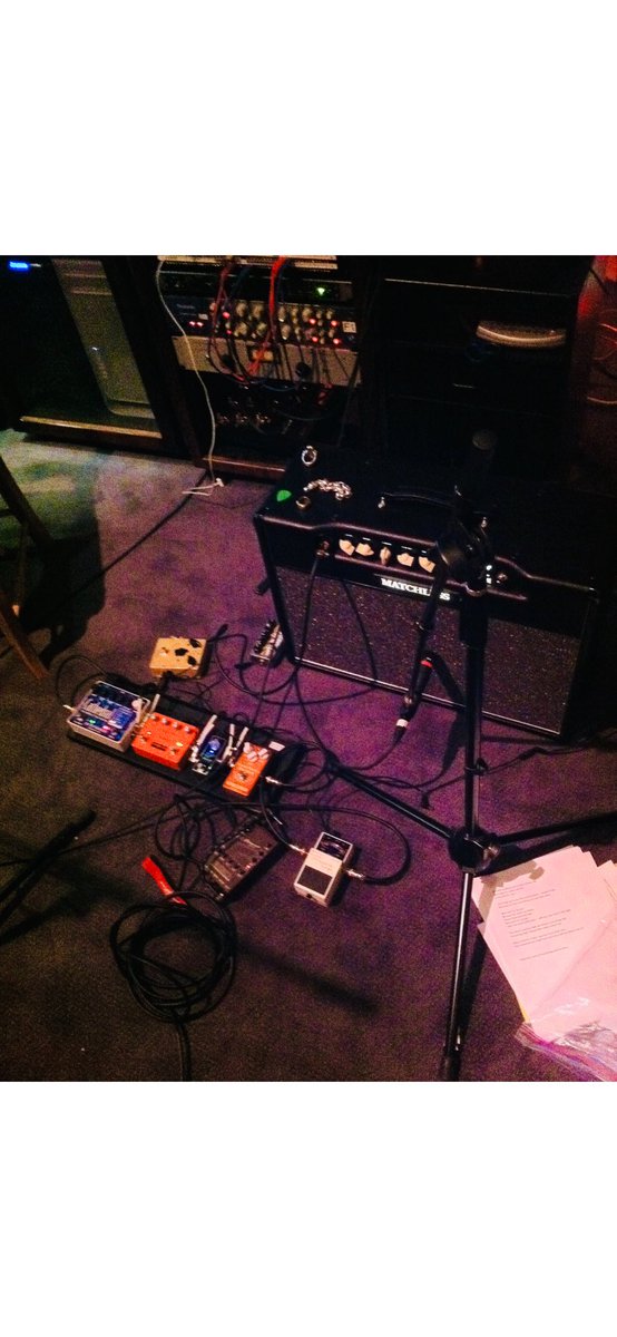 joiecalio's tweet photo. Speaking of @7Horse_ #MethLabZosoSticker this was my #amp #pedals #rig 4that #recording -I still have 2of these pedals-1 still on my pedal board @Xoticusa #EP but most people don’t know what #guitars I used on that track- @Gretsch @gibsonguitar #nobanjo https://t.co/5n9vdsQjYl