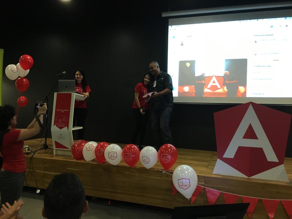 lliccien's tweet image. Gracias @angulardaymed por la franela muy bacana como dicen aquí. Gracias también a todos los que me apoyaron #angulardaymed