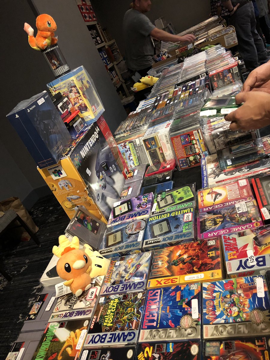 rockageSJ's tweet photo. Visit the rockage console room this weekend at CALIFORNIA EXTREME @hyattsantaclara Santa Clara Ballroom 2F

•free play #RockBand @LofXRB

•free play retro consoles

•game vendors

•Saturday game music concert
8PM @stemage + @BassNY
9:30PM @TheRunawayFour
11PM @kirbysdreamband https://t.co/DIa3t8HCUM