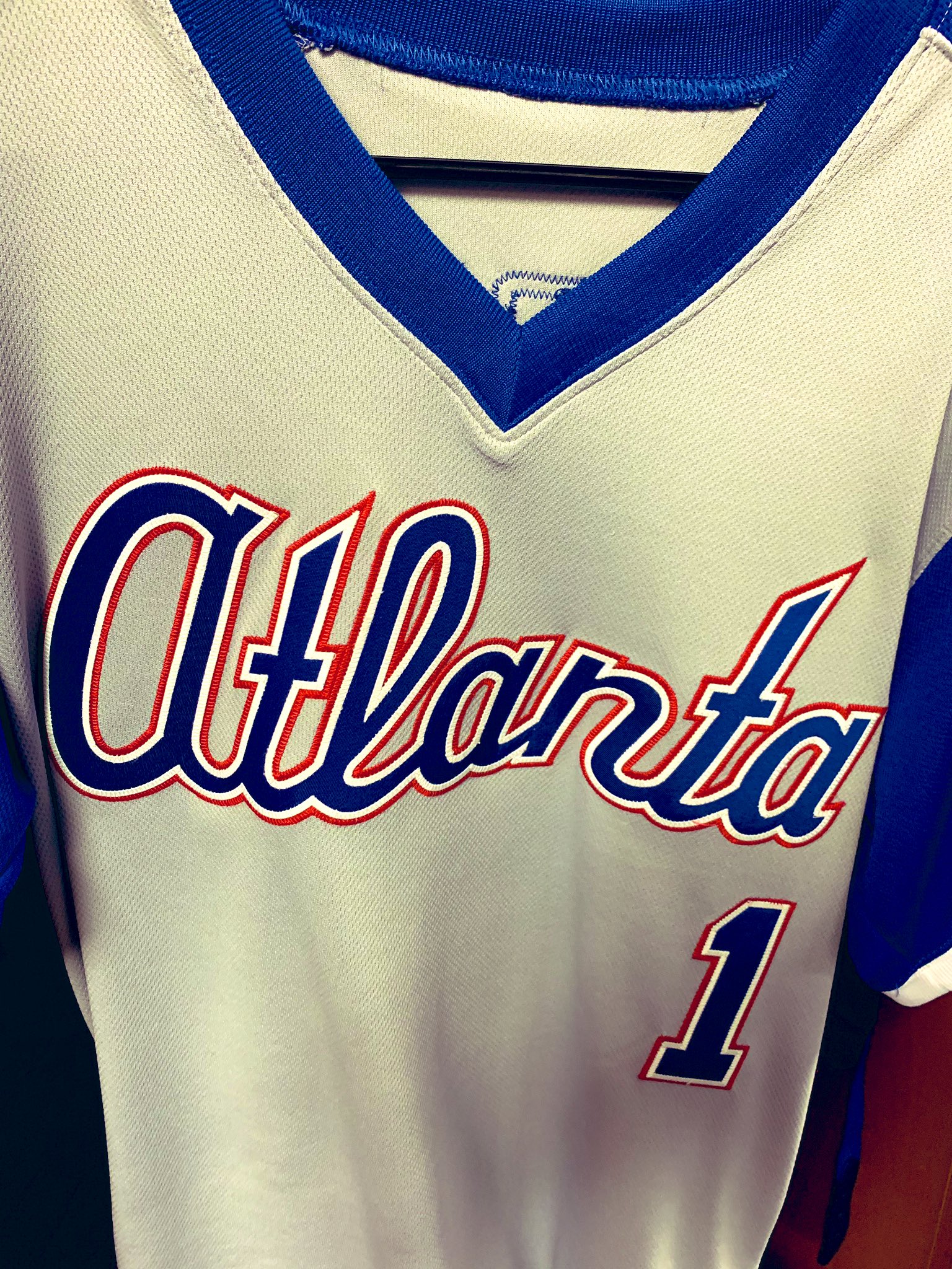 Atlanta Braves on X: Tonight's throwback jerseys 😍😍   / X