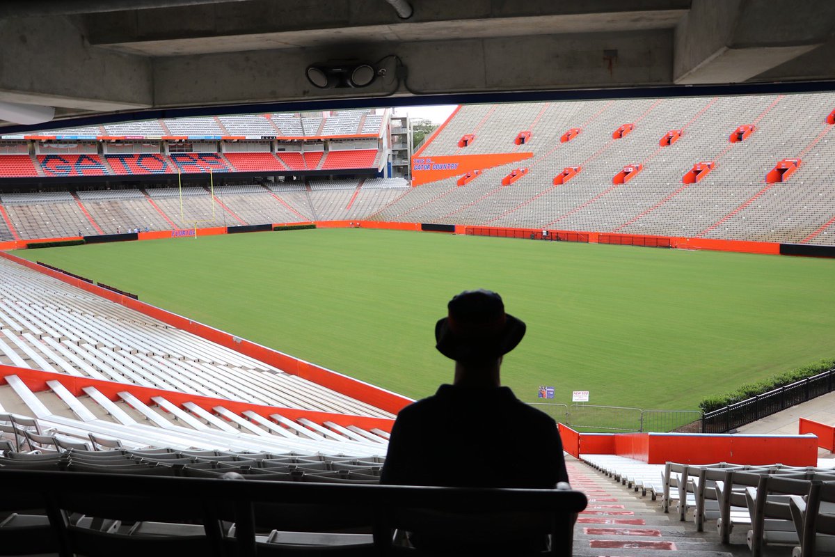 OConnellCenter's tweet photo. 4 more Saturdays until Gator football... https://t.co/UQo8lmMCza