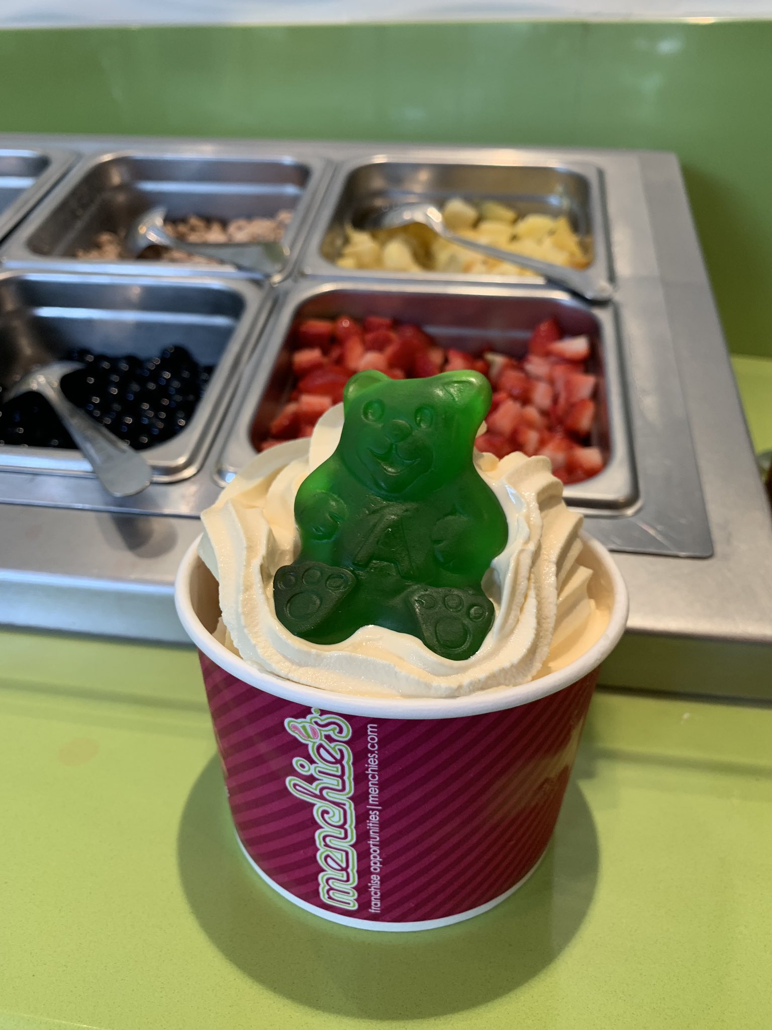 Menchies hours 2024
