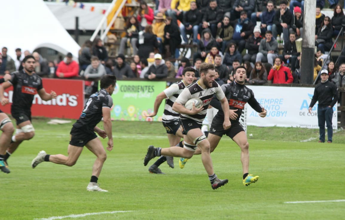 TiempodeRugby's tweet photo. #RegionalNEA 🇦🇷🏉
Final TERCER PUESTO 
Taraguy se quedó con el lugar en el podio, venciendo a Aranduroga por 25-22 en el tercer clásico de la temporada ...
#rugby #NEA https://t.co/c5E0Ixv9O1