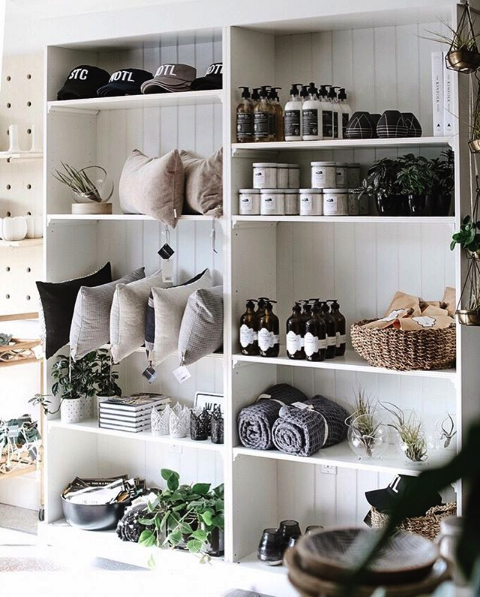 The charm and pace of Niagara's small towns offer visitors an opportunity to discover a different side of the region's local culture. 

📸 pc: <a href="/bloom_and_co/">Bloom&Co., Inc.</a>