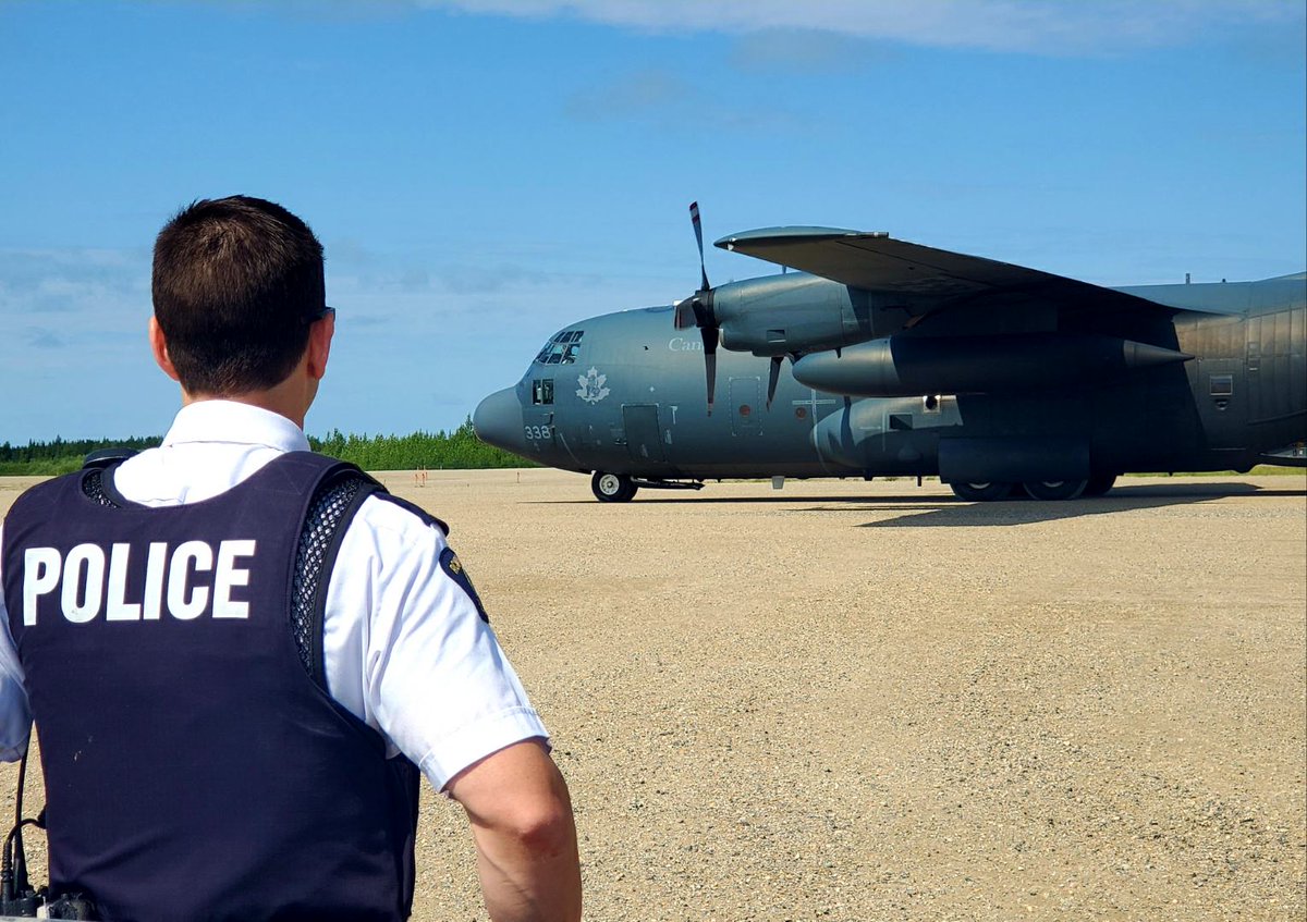 rcmpmb's tweet photo. Following a request from the RCMP, a Royal Canadian Air Force CC-130H Hercules &amp; personnel arrived in Gillam earlier today to assist with the aerial search.#rcmpmb @RCAF_ARC @CFOperations https://t.co/qW2PBgZdJL