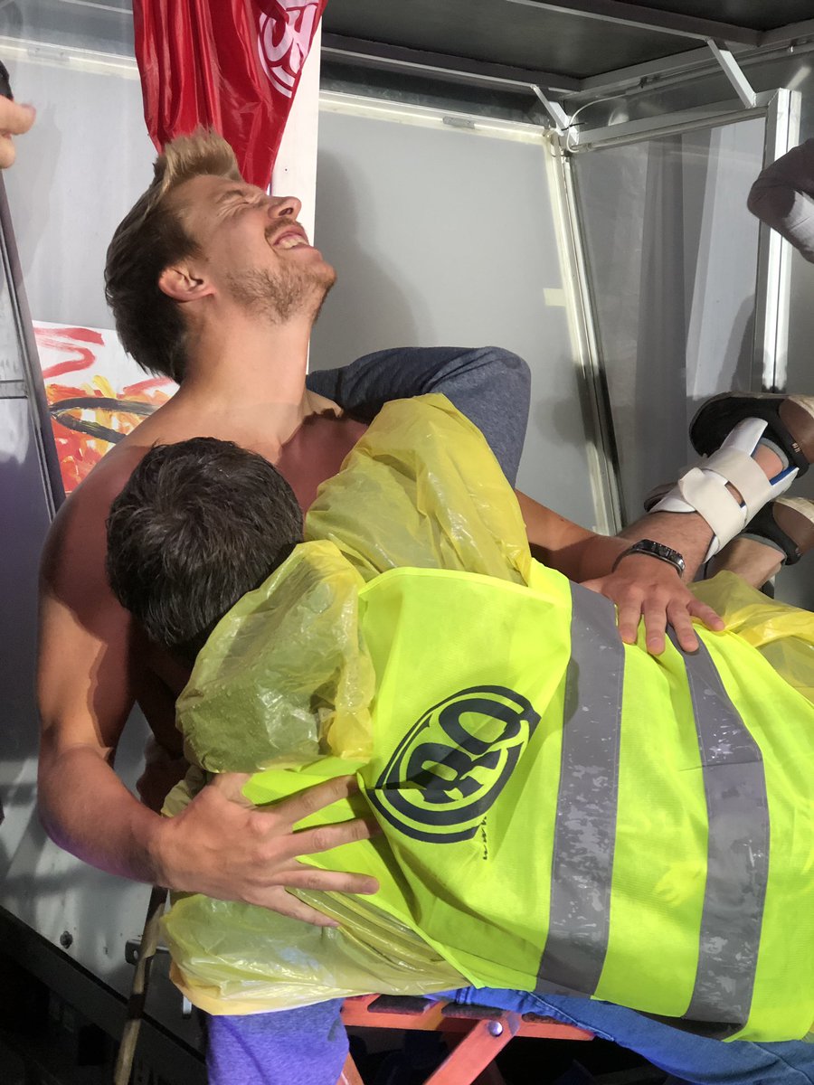 Jens breekt het record “meeste liters borstvoeding geven in 1 minuut”

6,3 liter, dames en heren! #batastunt