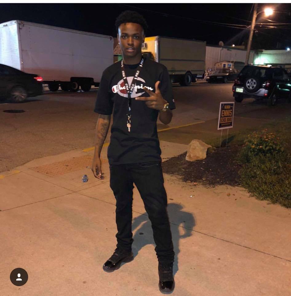 7s_era's tweet image. Crazy they took my youngin life last night while city hurting behind this one starting to think July ain’t for us crazy you and newk got killed on the same day  we gone hold it down long live 9 #LL9 ♿️💙