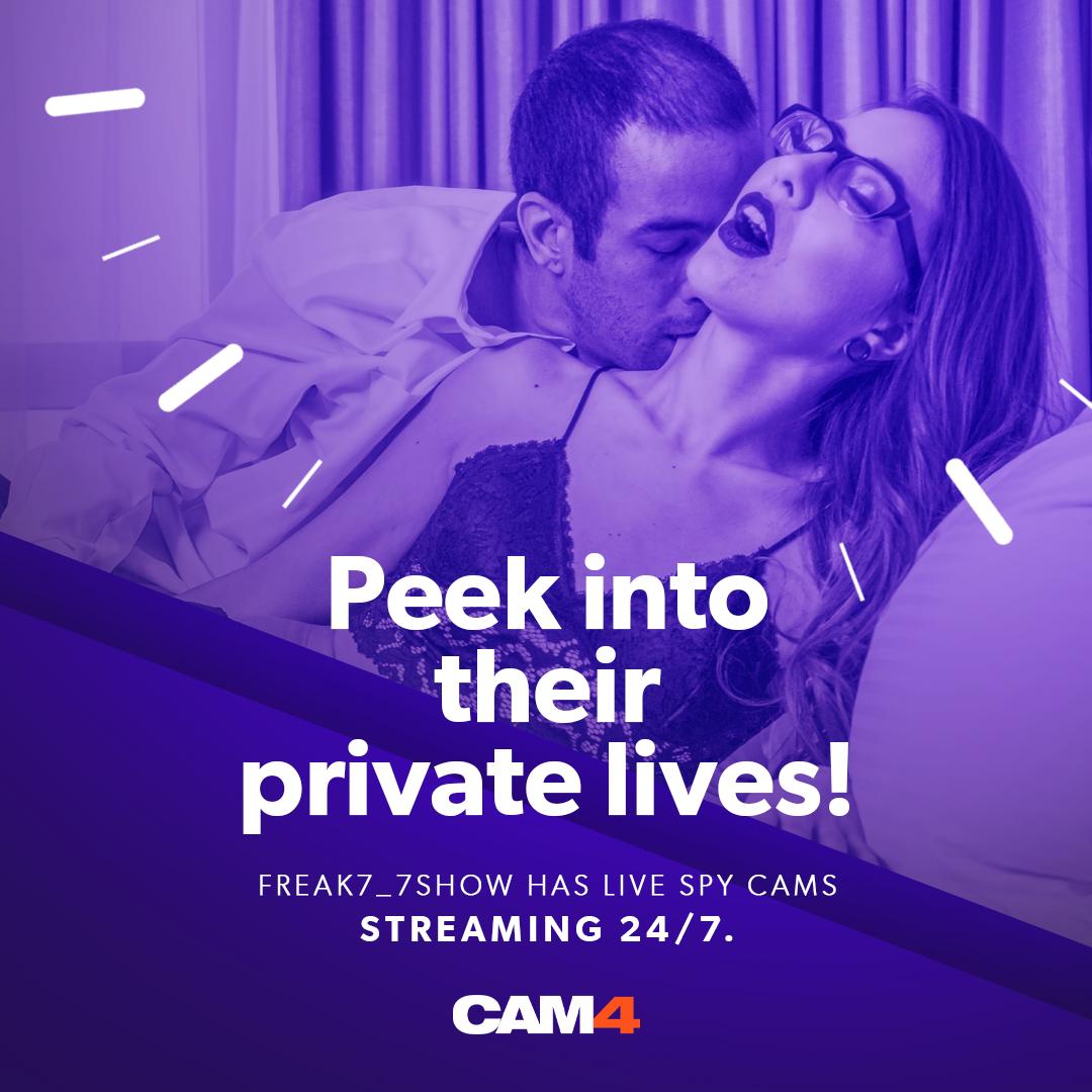 “#CAM4 hot couple @Freak77Show is streaming live 24/7 giving you a chance t...