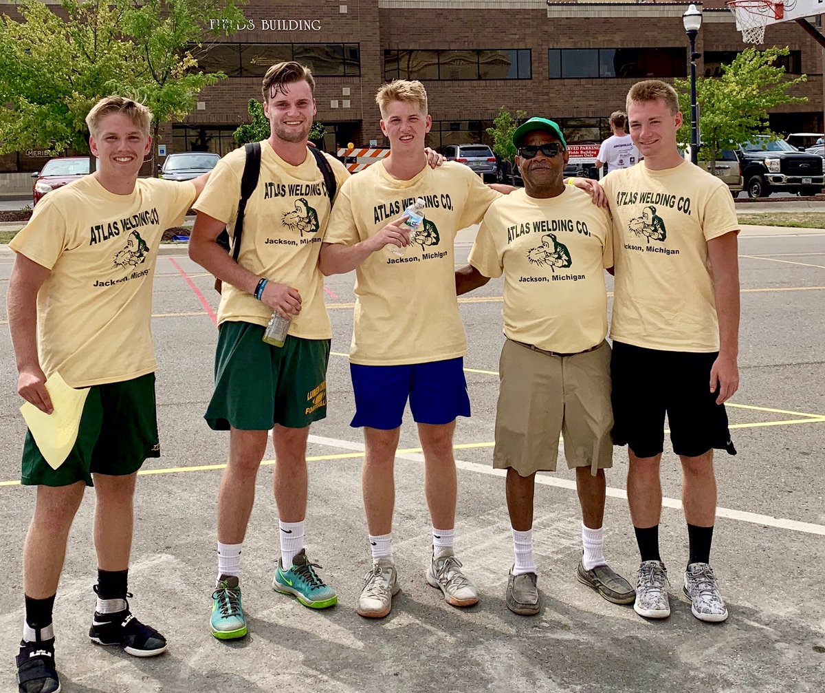atlaswelding's tweet photo. Final 4 tomorrow at 10 AM. Survive and advance. Court Yellow L. @gusmacker3on3 #GrindNowShineLater https://t.co/XTfs1U2U3y