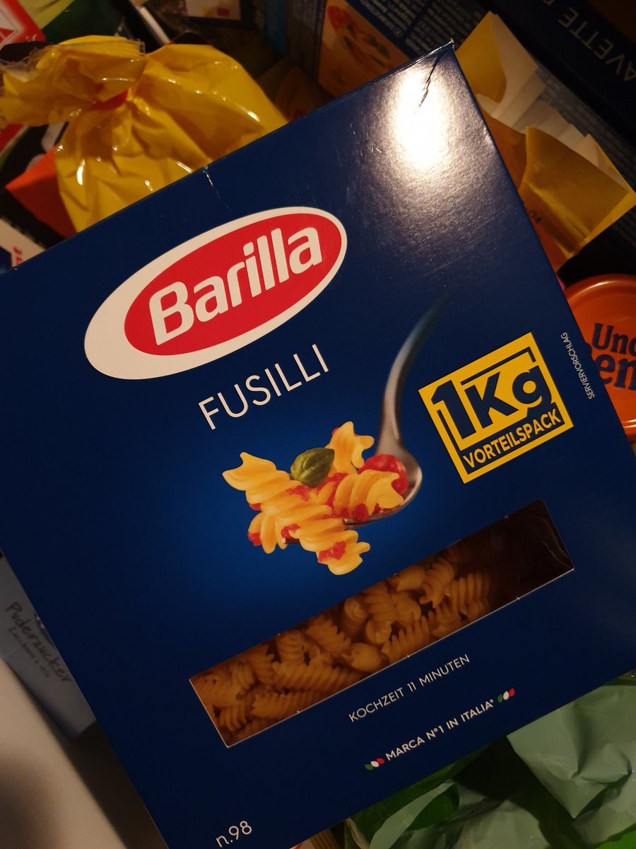 Hey <a href="/Barilla/">Barilla</a> bei euch wiegt wohl der neue Praktikant die Packungen ab. In der stolzen 1kg Vorteilspackung befinden sich ganze 850g Nudeln (nein die Packung wiegt nicht die restlichen 150g 🤨)
<a href="/vznrw/">Verbraucherzentrale NRW</a> 

Mal einen neuen Prakti einstellen, dann lüppt der Lachs wieder!