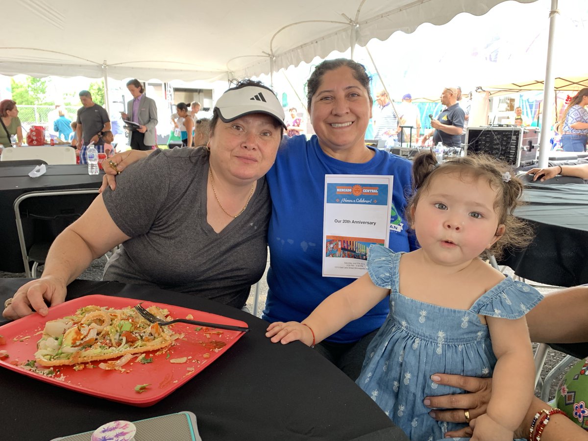 ¡Estamos de fiesta!Vengan a Mercado Central a celebrar nuestros 20 años. La fiesta sigue ¡aquí te esperamos! #MiMercado