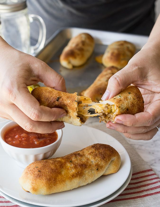 ChefOnABus's tweet photo. Cheesy Taco Sticks https://t.co/rR4Eg5JylM https://t.co/mRyeuVCQrA