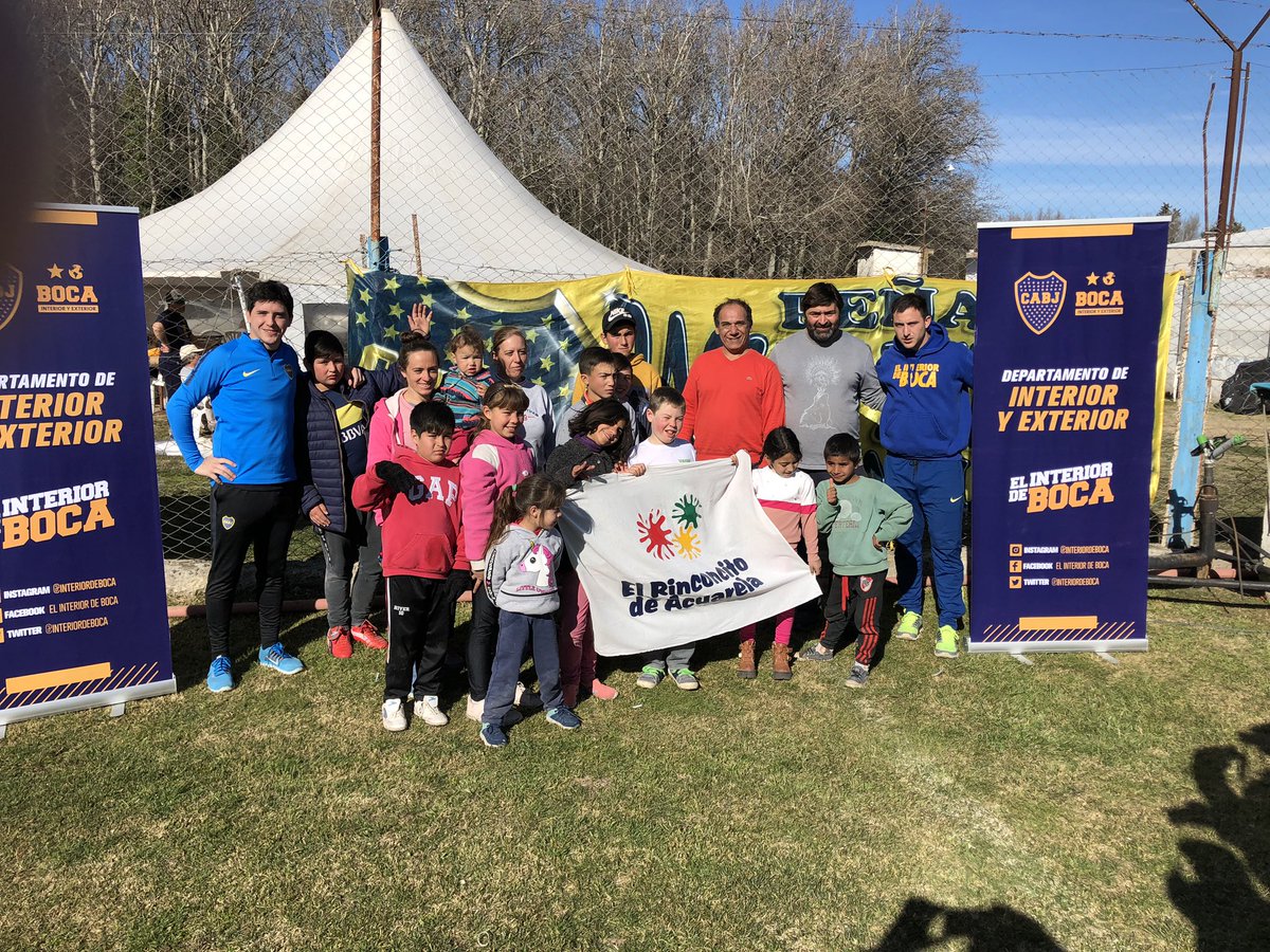 maxilemos12's tweet photo. COPA SOCIOS
Gran jornada de fútbol se vivió en Coronel Pringles, donde las peñas de Punta Alta, Bahía Blanca, Olavarria de las Sierras, Tres Arroyos, Coronel Suarez, Pigüé, Dorrego disputaron una nueva fecha de la Copa Socios en el @Interiordeboca 
#CompromisoConElSocio https://t.co/fvP1MTqSt7