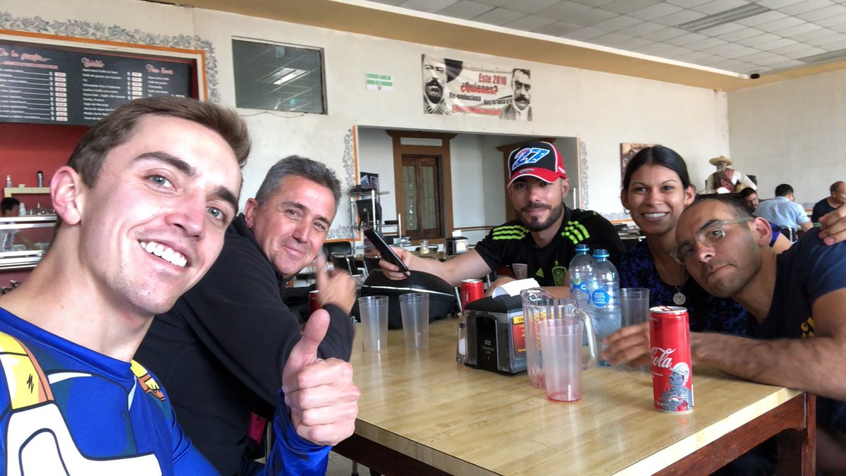 JCBagnis's tweet photo. 🏍⛔️ (@ Restaurante Bellavista in Polotitlán de la Ilustración, MEX) https://t.co/FsXUKq9RHr https://t.co/04L01kQ6Z1