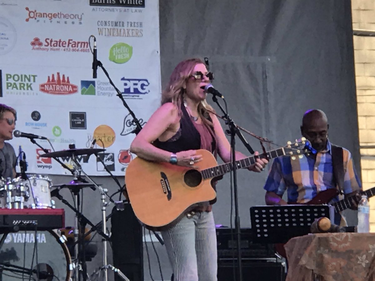 suzyyogi's tweet photo. Crazy great lineup tonite for @PGHWinery #VineRewind music and arts festival in the Strip! Itโs been over a decade since Iโve seen this girl on stage. She sounds terrific. ๐ธ ๐ค@jennwertzy https://t.co/by2OymHObF