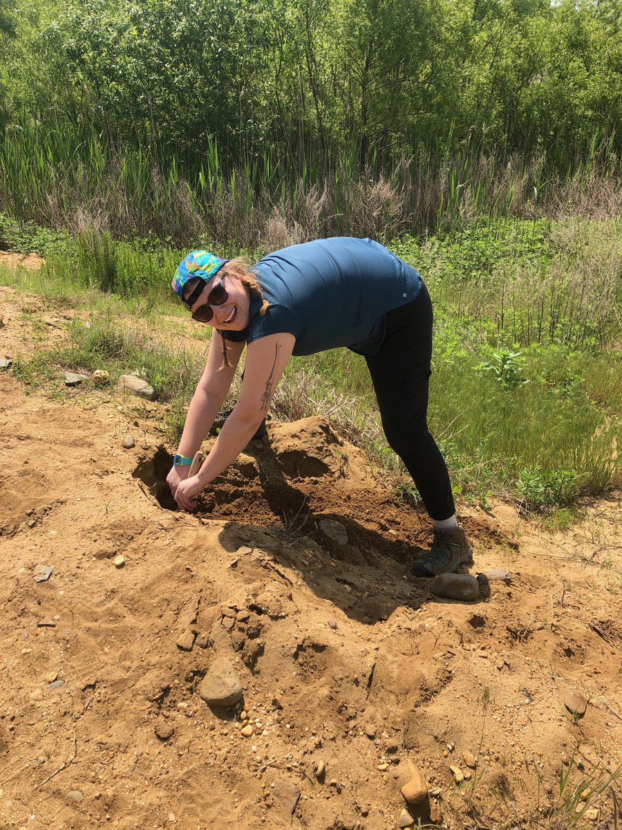 SWMS_UD's tweet photo. Hi there! I’m Emily Kaiser (@foramfriday) and I’m taking over the UD SWMS accounts for the next few days. I am an oceanography masters student studying paleoceanography. Stay tuned to hear more about my research and about what fossils can tell us about past (and future) climates. https://t.co/KpPbB03G9d